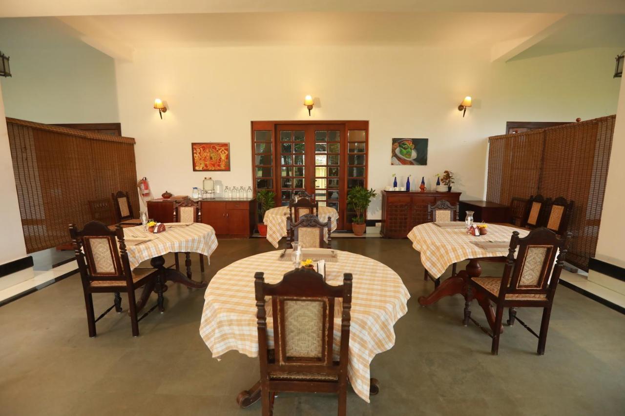 Amritara The Poovath Beachfront Heritage, Fort Kochi Luaran gambar