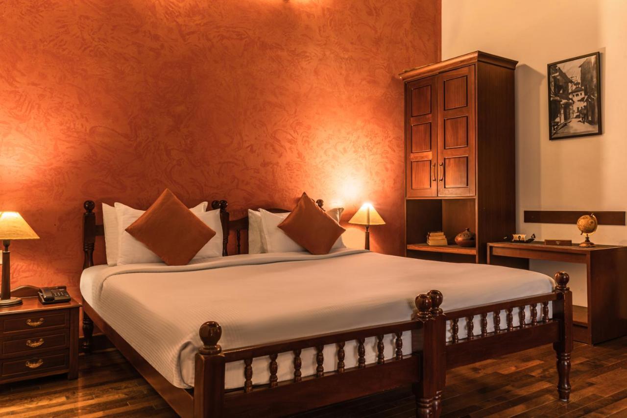 Amritara The Poovath Beachfront Heritage, Fort Kochi Luaran gambar