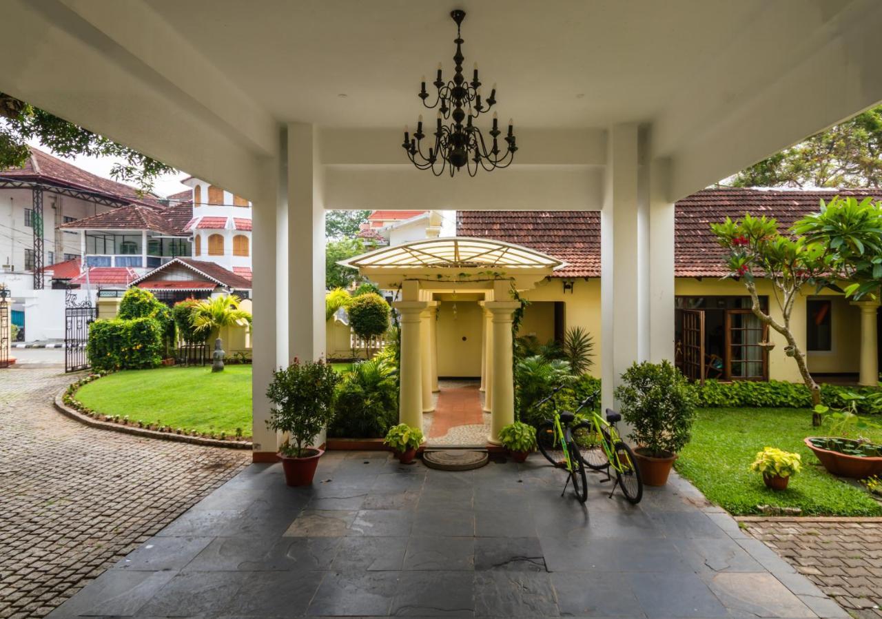 Amritara The Poovath Beachfront Heritage, Fort Kochi Luaran gambar